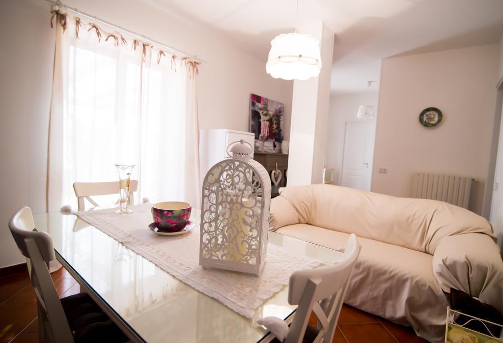 B&B Home Sweet Home Rosolini Kültér fotó